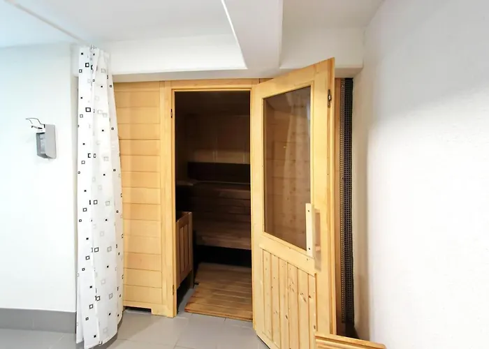 Ruem-hart-i-app-9 * Hörnum